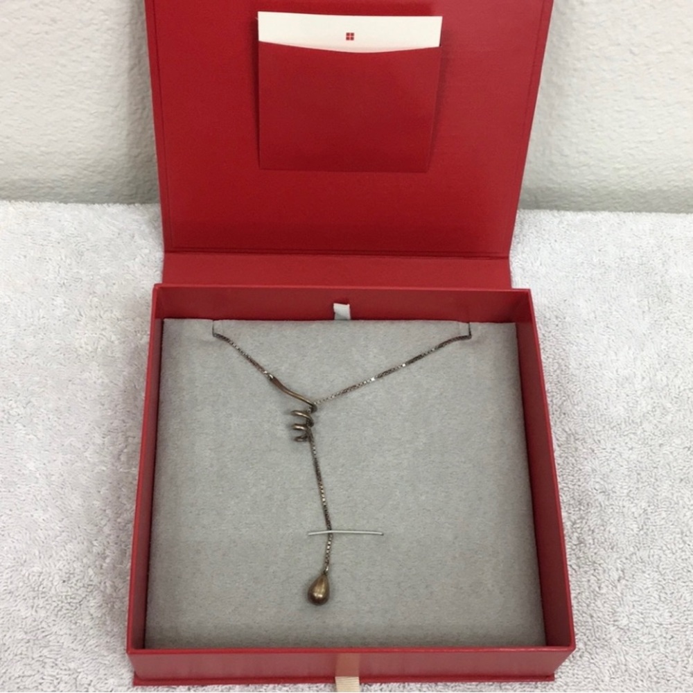 Red Envelope Women's Sterling Silver Adjustable Tear Drop Swirl Necklace Classic